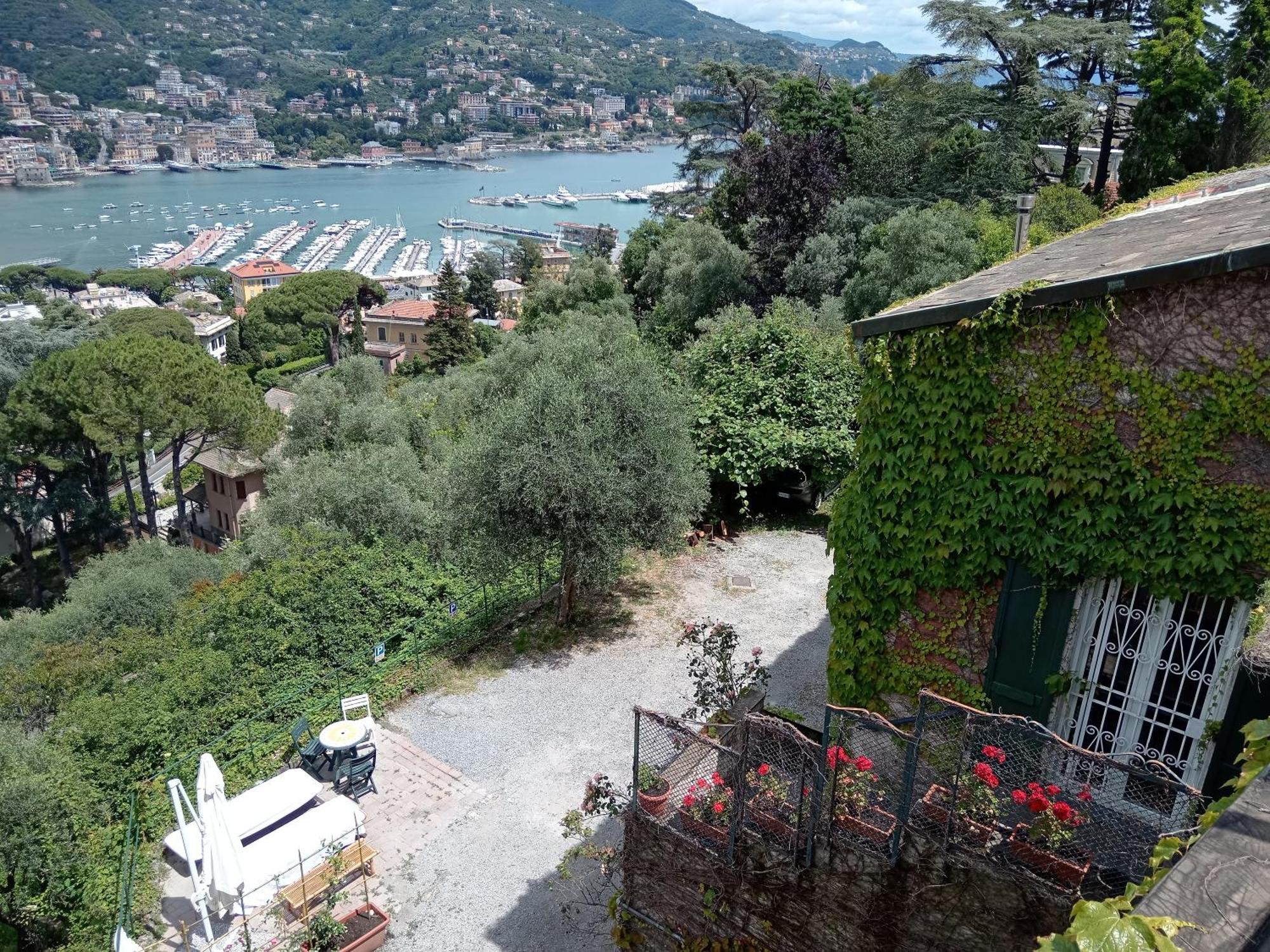 Sunrise Villa Rapallo Bagian luar foto