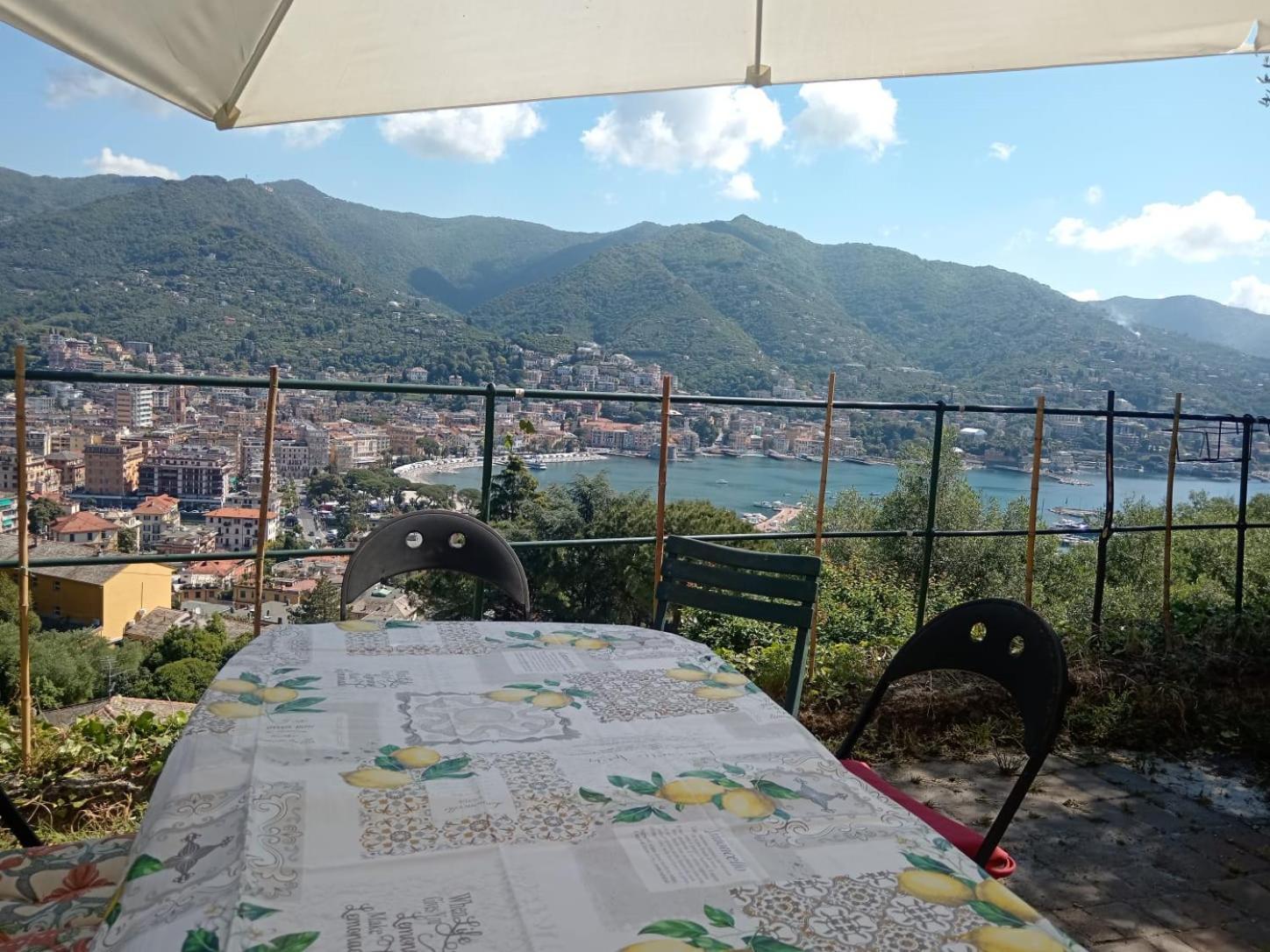 Sunrise Villa Rapallo Bagian luar foto